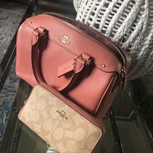 Pink coach purse